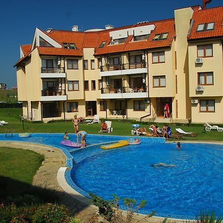 Oasis Beach Apartments Kamchia Kamchia  Exterior photo