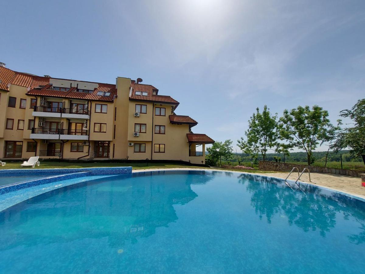 Oasis Beach Apartments Kamchia Kamchia  Exterior photo